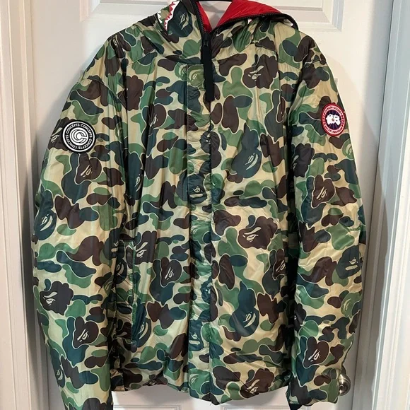 BAPE x Canada Goose x Concepts Crofton Shark Hoodie - Picture 6 of 8